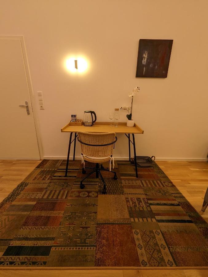 Gemuetliche Zimmer Im Herzen Der Stadt Em-Apartments Deutschland Билефелд Екстериор снимка